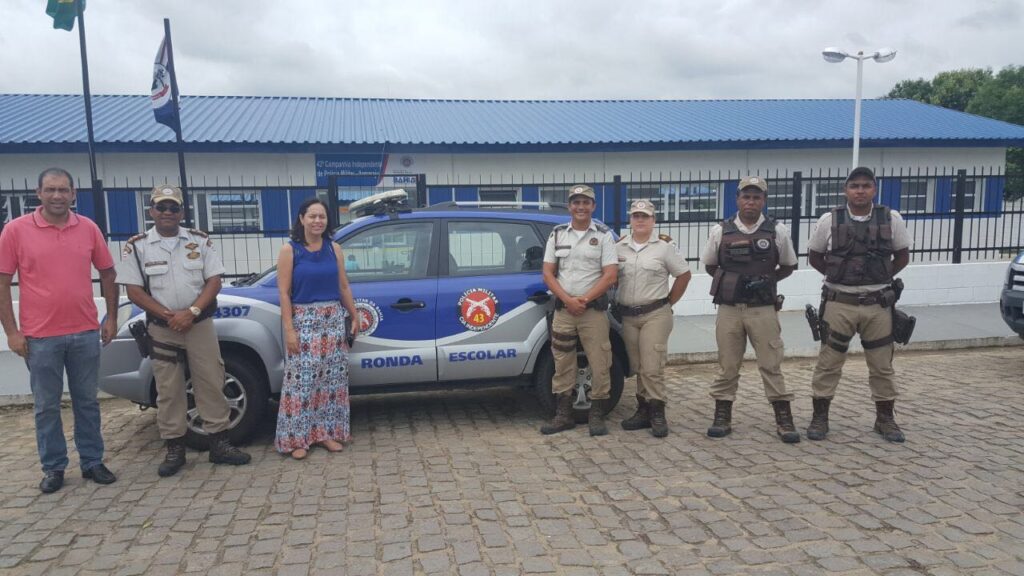 Itamaraju:Prefeitura  e 43ª CIPM, recuperam viatura para a ronda escolar