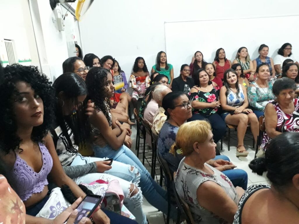Gades: Comemoração ao Dia da Mulher cheio de emoção