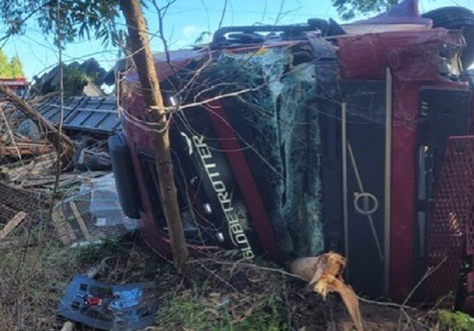 homem morre após colisão frontal na BR-418 em Nova Viçosa