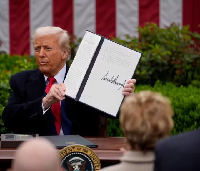 Trump ameaça China e amplia risco de recessão