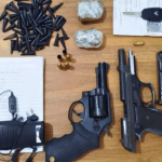 Confronto em Coroa Vermelha: RONDESP apreende armas e drogas: Dois suspeitos morrem