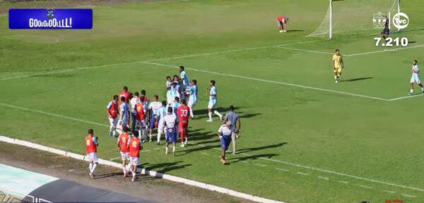 Seleção de Itamaraju goleia em Camacan, é líder invicto com defesa 100%