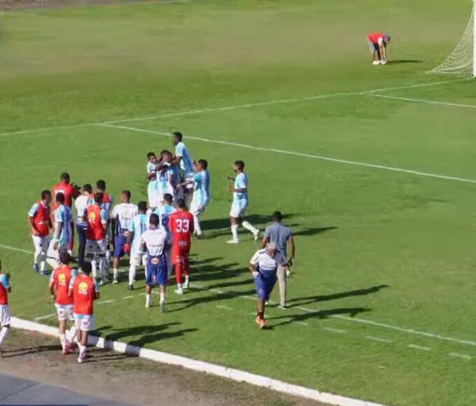 Seleção de Itamaraju goleia em Camacan, é líder invicto com defesa 100%